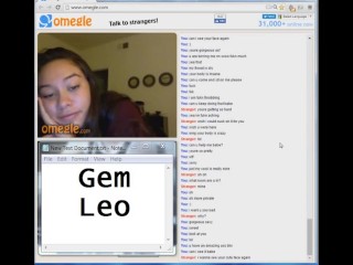 Stunning Omegle Babe Teases (face at 10:48)
